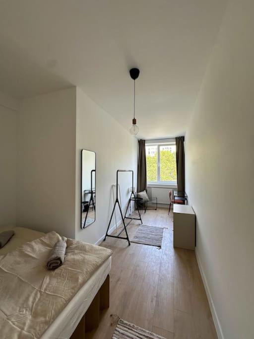 Helles Elegantes In Berlin-schoeneberg Apartment Berlin